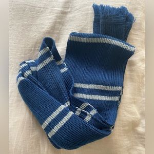 Ravenclaw scarf
